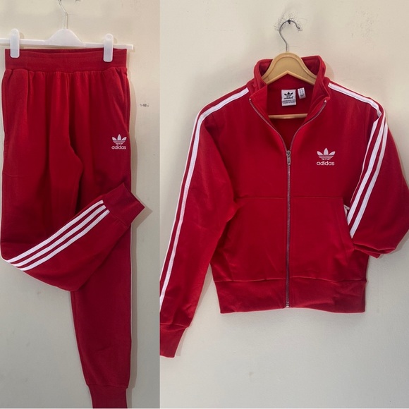 adidas Originals Pants - ⭕️sold⭕️ADIDAS THREE STRIPS FLEECE TRACKSUIT